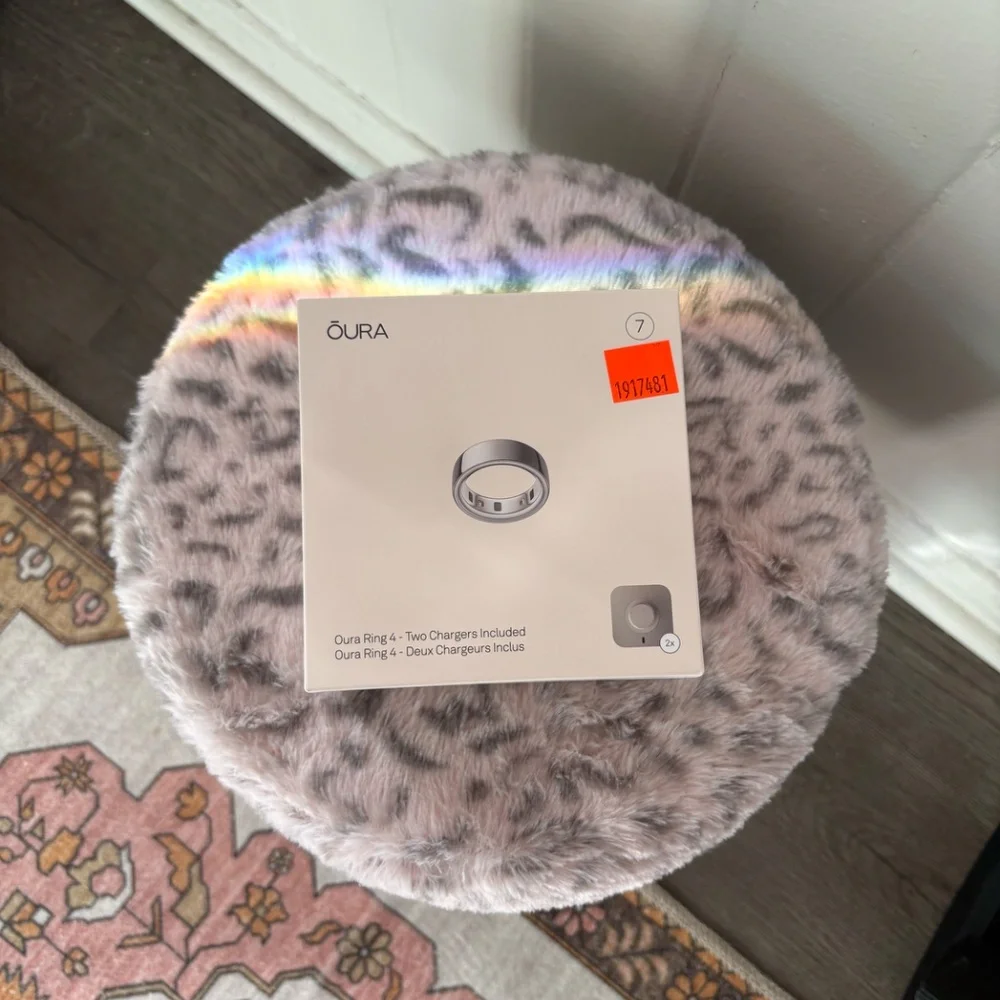 Oura brand new